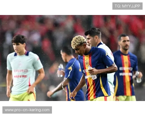 巴萨边路伤停，替补阵中新星迎来出场良机